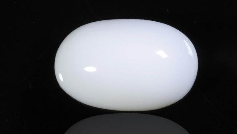 Natural White Coral 6.11 Carats / 6.71 Ratti