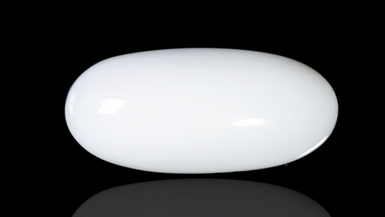 Natural White Coral 5.78 Carats / 6.35 Ratti