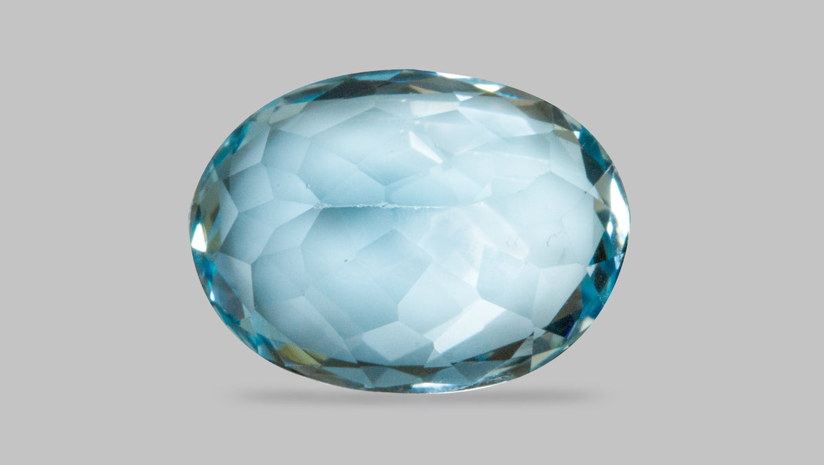 Natural Blue Topaz 23.72 Carats / 26.07 Ratti