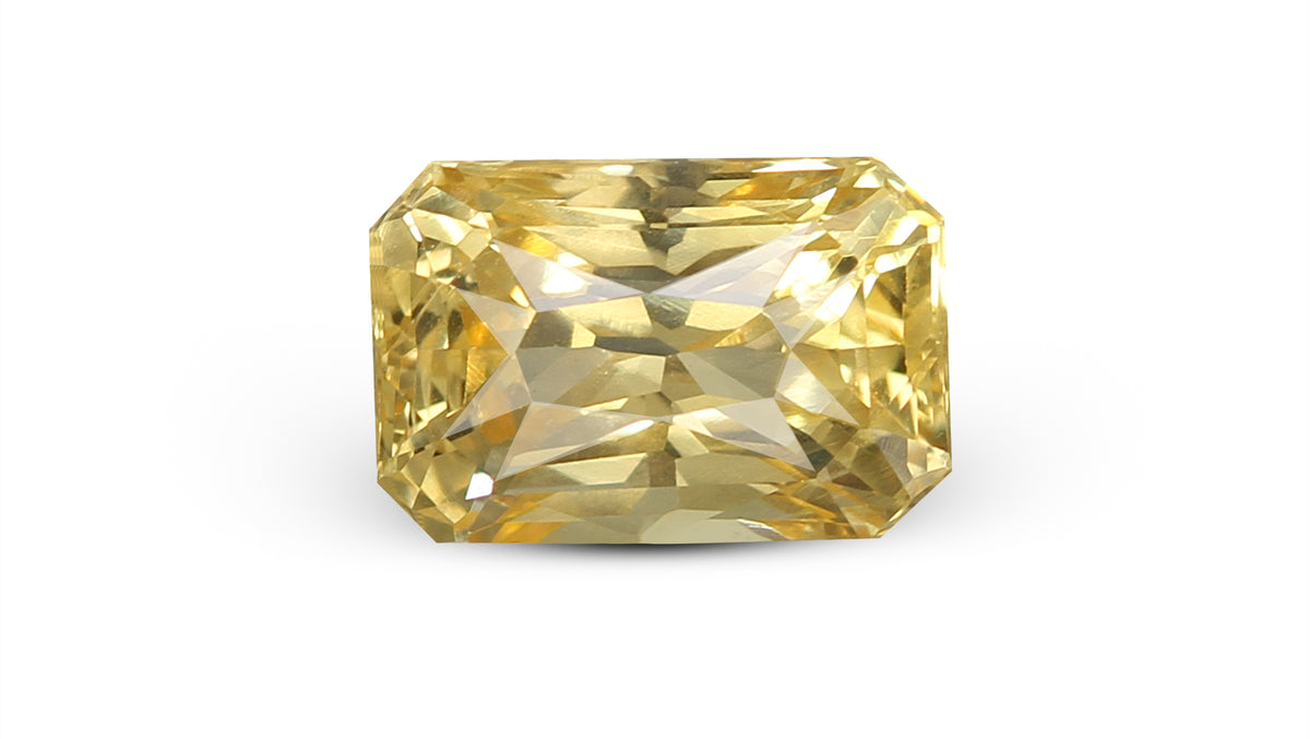 Natural Yellow Sapphire 5.64 Carats / 6.2 Ratti