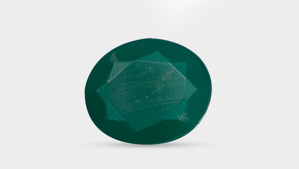 GREEN ONYX 6.07 CARATS / 6.67 Ratti