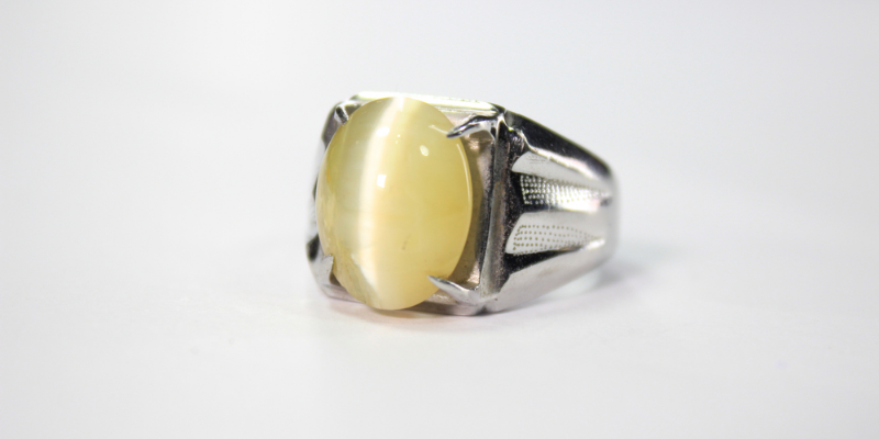 Astrological Benefits Of Cats Eye Gemstone