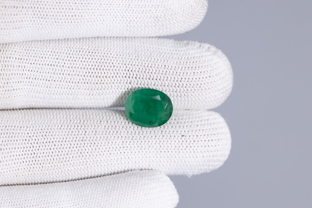 Zambian Emerald (Panna) 4.57 Carats / 5.02 Ratti