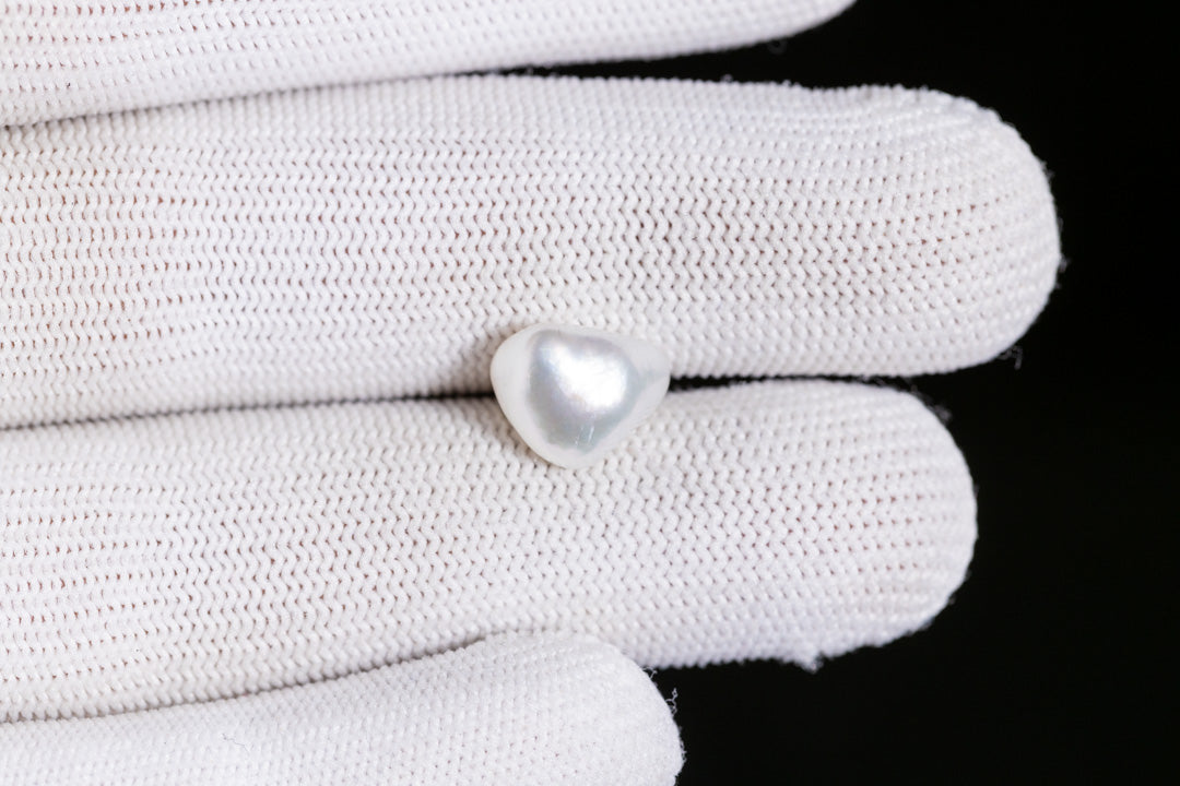 Keshi Pearl 5.59 Carats / 6.14 Ratti