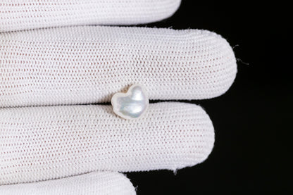 Keshi Pearl 5.14 Carats / 5.65 Ratti