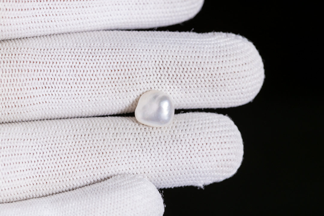Keshi Pearl 5.20 Carats / 5.71 Ratti