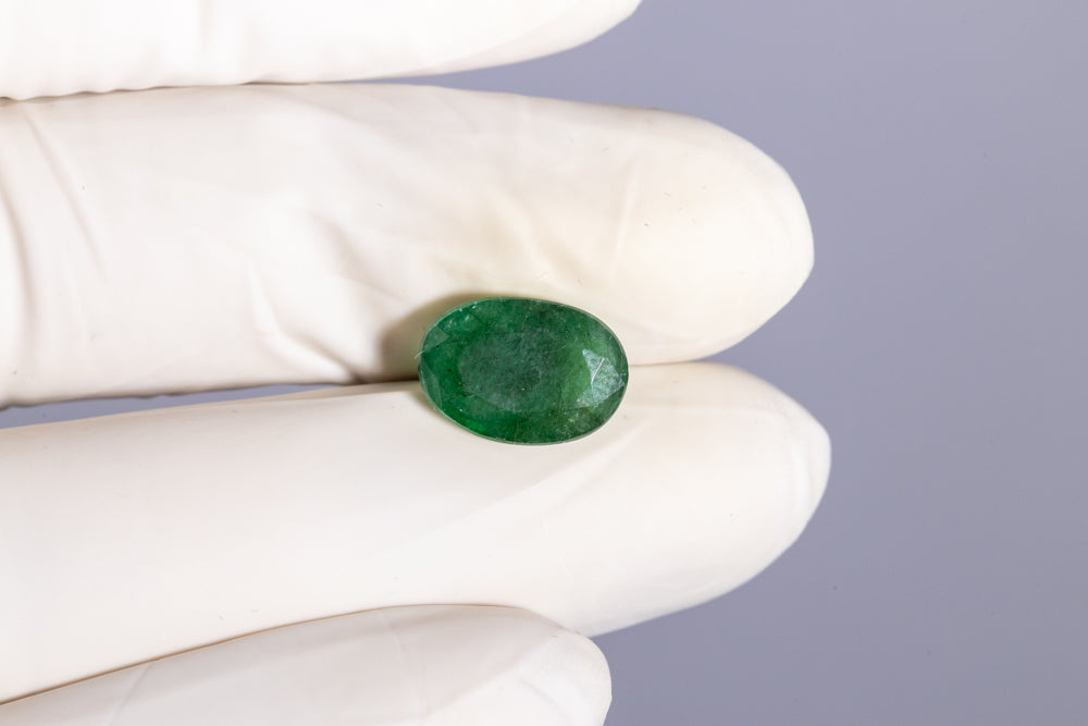 Minor Oil Zambian Emerald 4.07 Carats / 4.47 Ratti