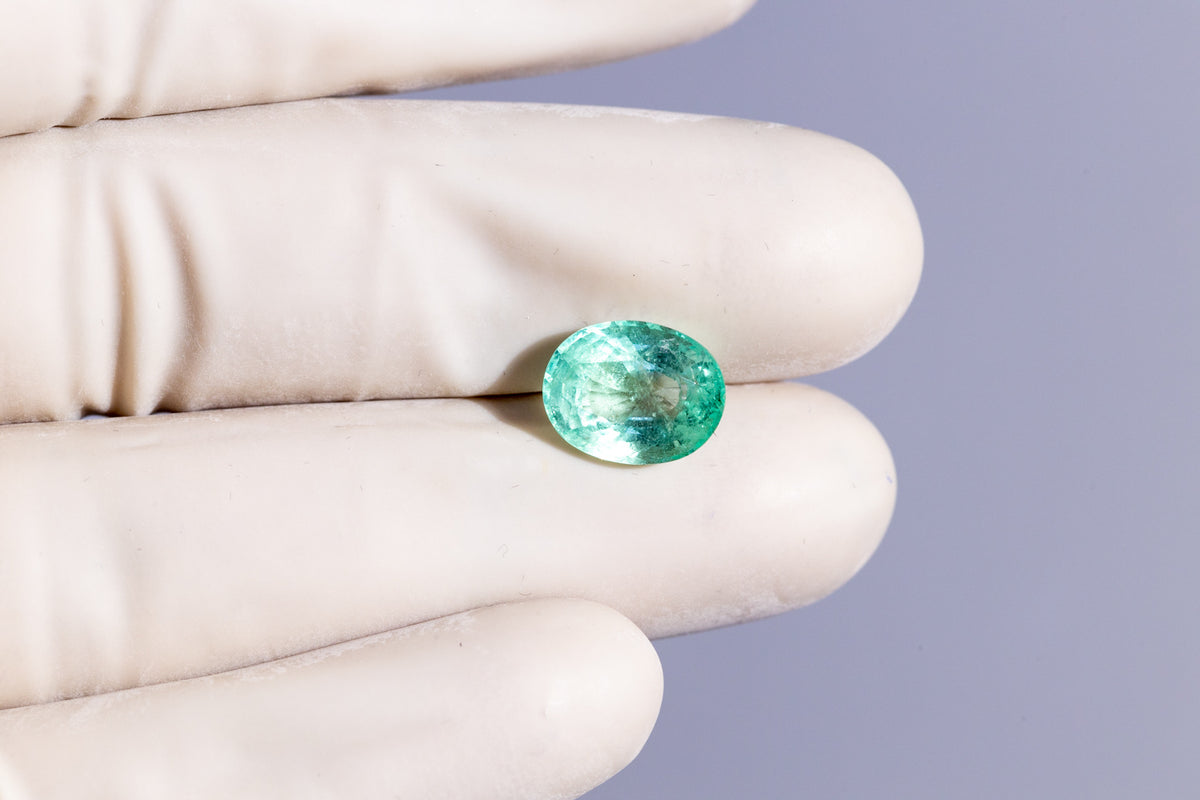 Columbian Emerald (Panna) 3.90 Carats / 4.29 Ratti