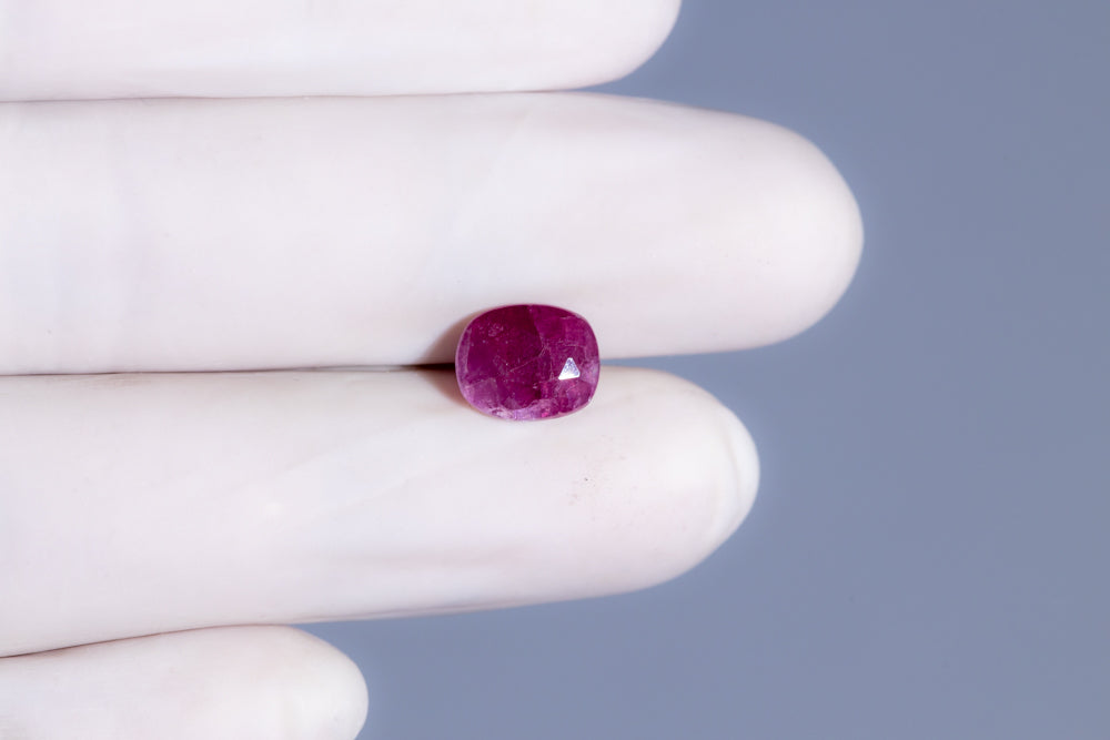 Mozambique Ruby (Manik) 4.08 Carats / 4.48 Ratti