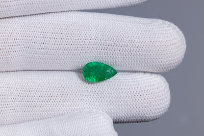 Zambian Emerald (Panna) 2.64 Carats / 2.9 Ratti