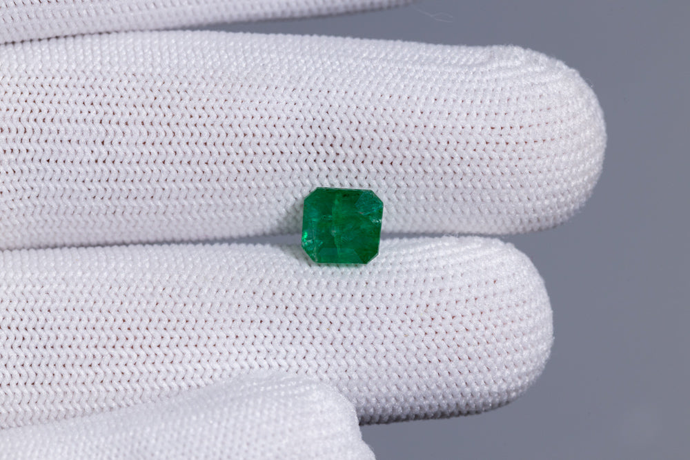 Zambian Emerald (Panna) 2.20 Carats / 2.42 Ratti