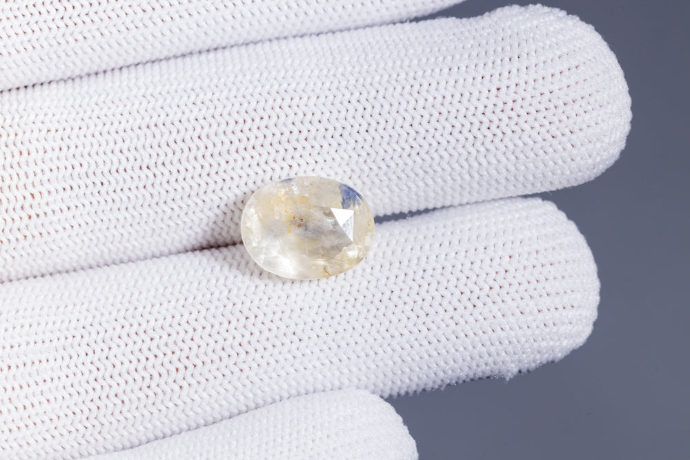 Natural Pitambari 9.33 Carats / 10.25 Ratti
