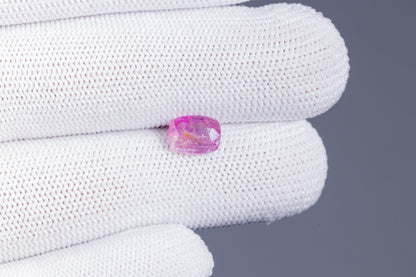 Natural Pink Sapphire 2.22 Carats / 2.44 Ratti