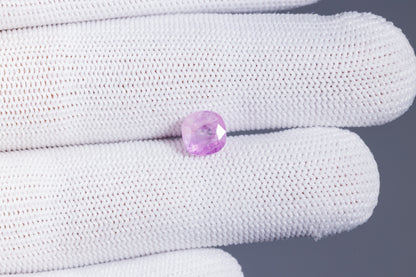 Natural Pink Sapphire 2.86 Carats / 3.14 Ratti