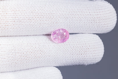 Natural Pink Sapphire 3.37 Carats / 3.7 Ratti
