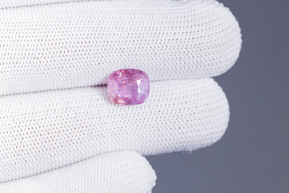 Natural Pink Sapphire 4.24 Carats / 4.66 Ratti