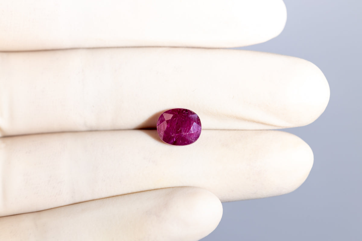 Mozambique Ruby (Manik) 4.48 Carats / 4.92 Ratti