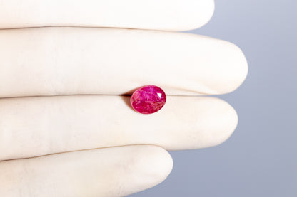 Burmese Ruby (Manik) 4.57 Carats / 5.02 Ratti
