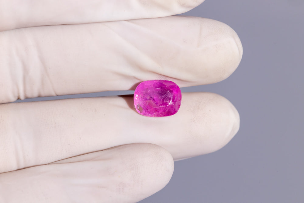Natural Pink Sapphire 6.73 Carats / 7.4 Ratti