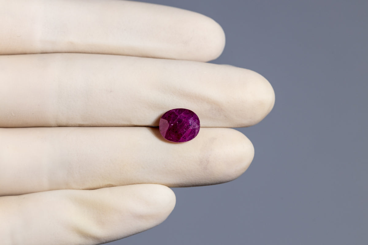 Mozambique Ruby (Manik) 6.00 Carats / 6.59 Ratti