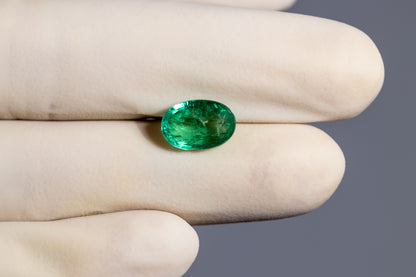 Zambian Emerald (Panna) 3.56 Carats / 3.91 Ratti