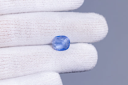 Natural Blue Sapphire 3.43 Carats / 3.77 Ratti
