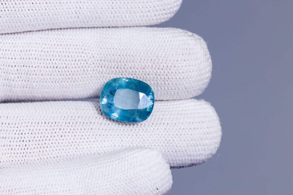 Natural Blue Sapphire 9.64 Carats / 10.59 Ratti
