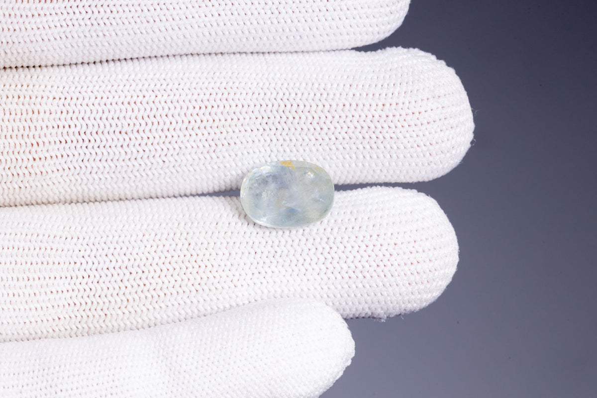 Natural Blue Sapphire 7.92 Carats / 8.7 Ratti