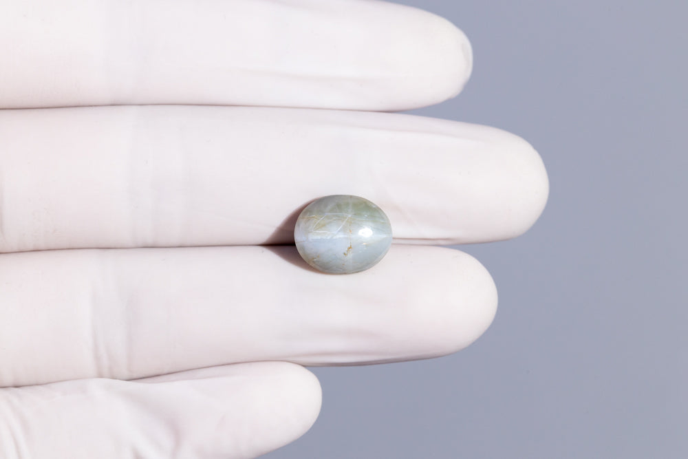 Cat's Eye (Lehsuniya) 9.14 Carats / 10.04 Ratti