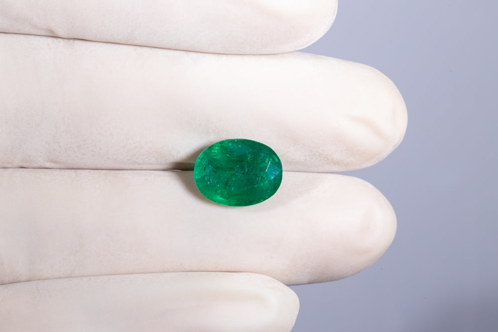 Zambian Emerald (Panna) 4.64 Carats / 5.1 Ratti