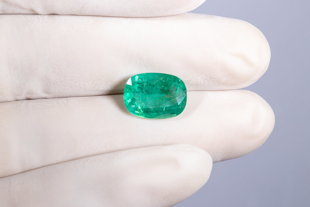 Zambian Emerald (Panna) 5.32 Carats / 5.85 Ratti
