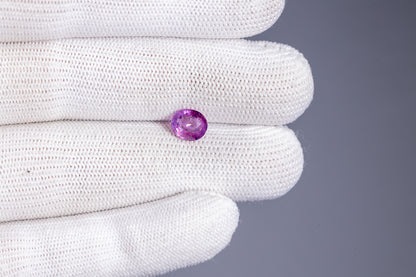 Natural Pink Sapphire 2.46 Carats / 2.7 Ratti