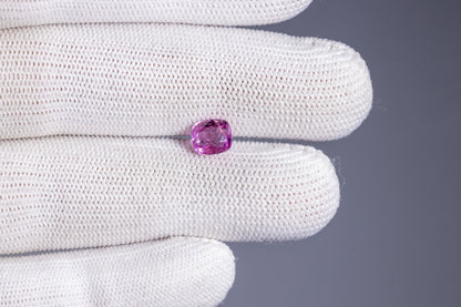 Natural Pink Sapphire 2.21 Carats / 2.43 Ratti