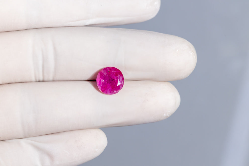Burmese Ruby (Manik) 4.82 Carats / 5.3 Ratti