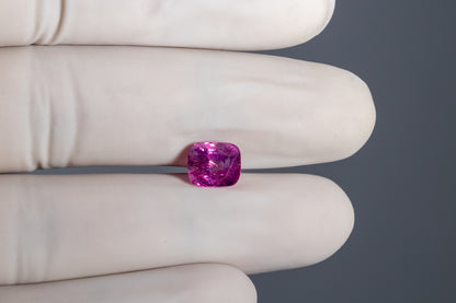 Natural Padparadscha 4.06 Carats / 4.46 Ratti