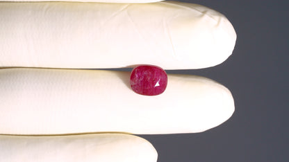 Natural Ruby (Manik) 4.97 Carats / 5.51 Ratti
