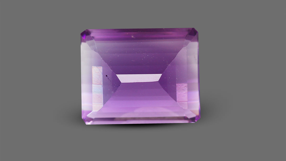 Natural Amethyst 12.57 Carats / 13.81 Ratti