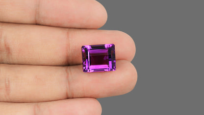 Natural Amethyst 12.57 Carats / 13.81 Ratti