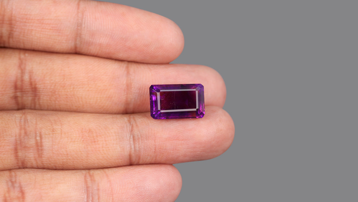 Natural Amethyst 10.02 Carats / 11.01 Ratti