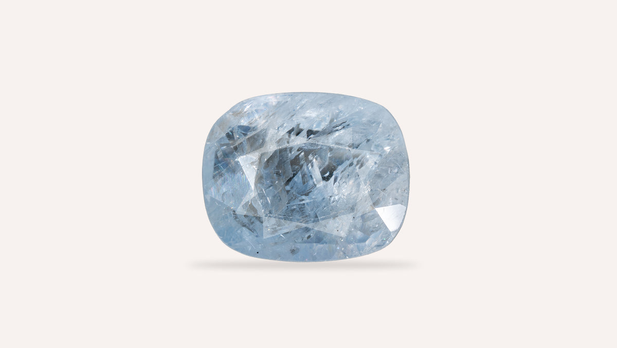 Natural Blue Sapphire 7.05 Carats / 7.75 Ratti