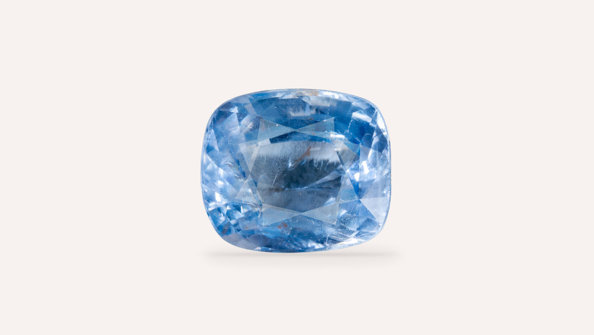 Natural Blue Sapphire 6.42 Carats / 7.05 Ratti