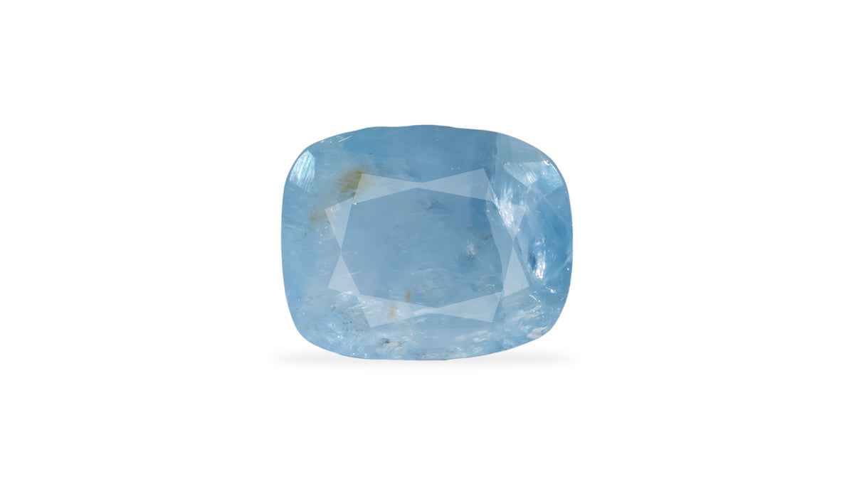 Natural Blue Sapphire 4.66 Carats / 5.12 Ratti