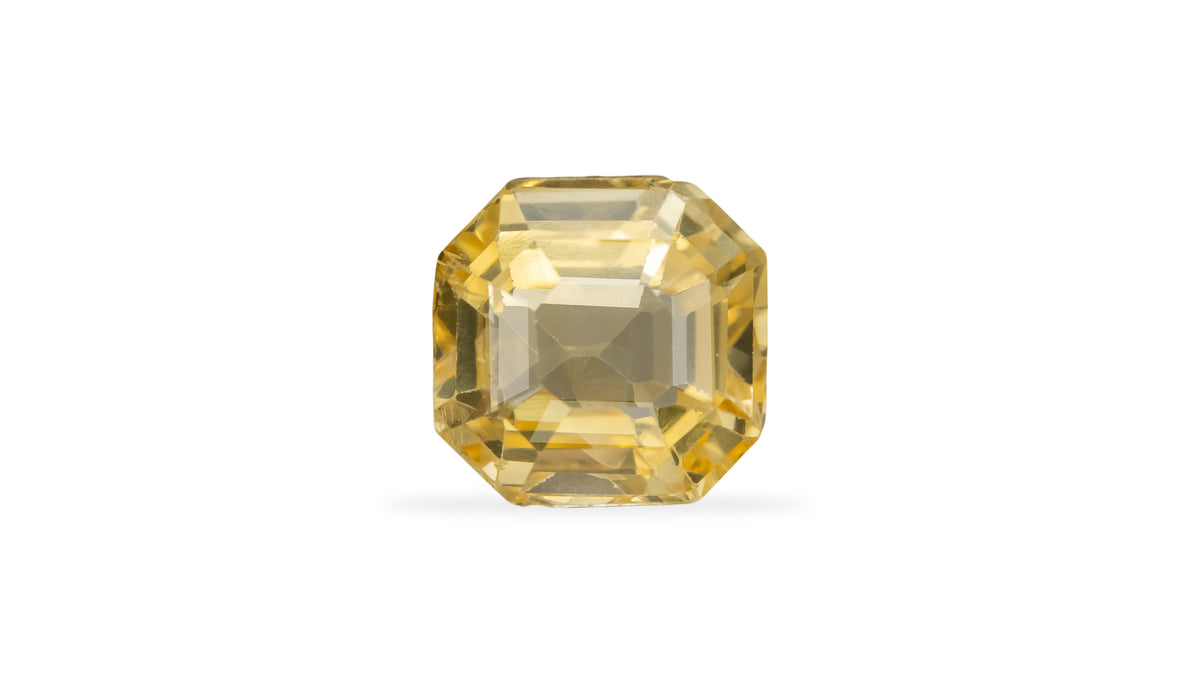 Natural Yellow Sapphire 4.69 Carats / 5.15 Ratti