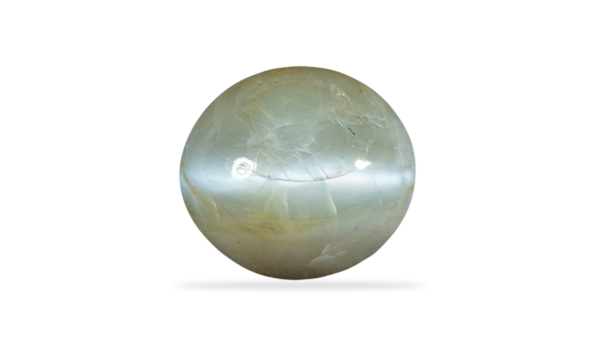 Cat's Eye (Lehsuniya) 6.88 Carats / 7.56 Ratti