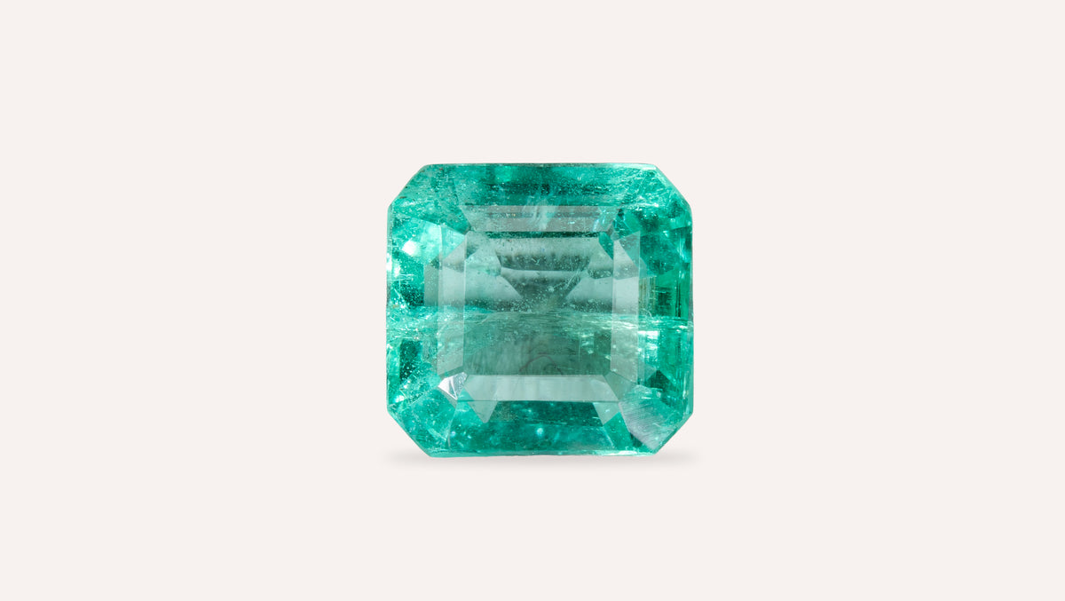 Zambian Emerald (Panna) 1.61 Carats / 1.77 Ratti