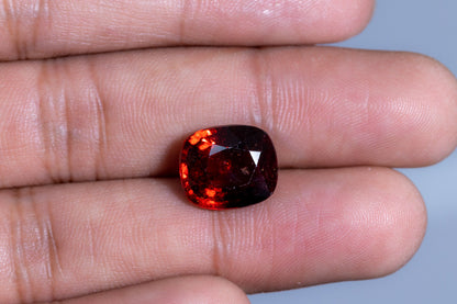 Sri-Lankan Hessonite (Gomed) 9.48 Carats / 10.42 Ratti
