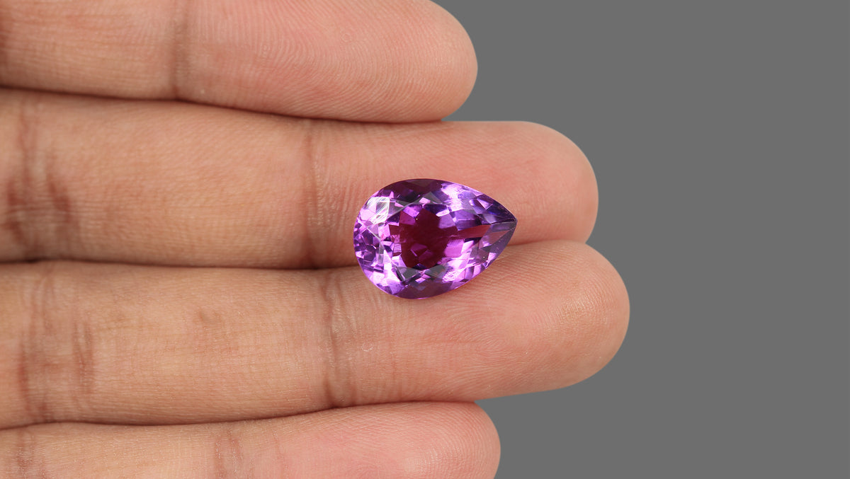 Natural Amethyst 11.67 Carats / 12.82 Ratti