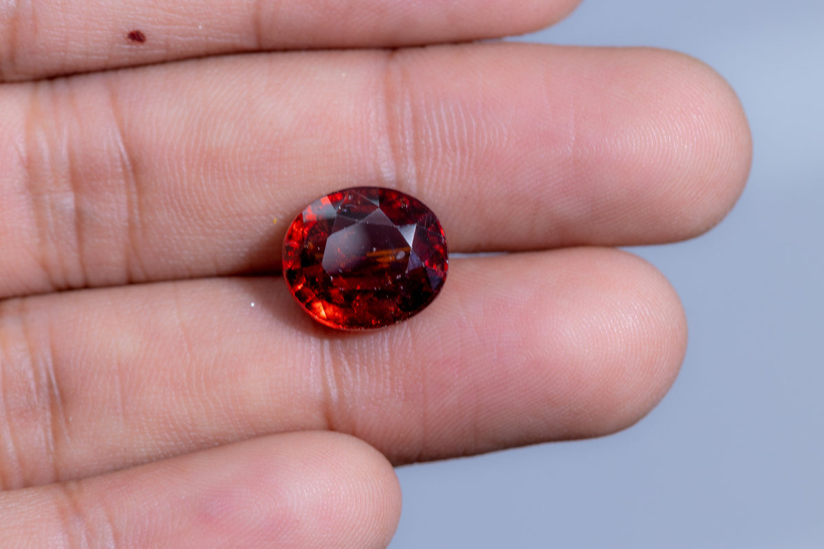 Sri-Lankan Hessonite (Gomed) 9.39 Carats / 10.32 Ratti