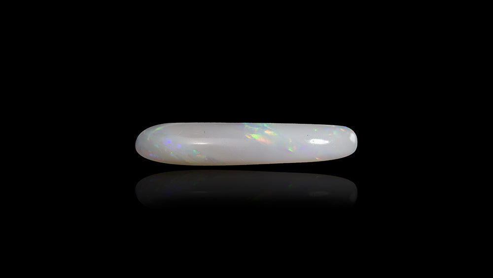 White Opal With Fire 12.57 Carats / 13.81 Ratti