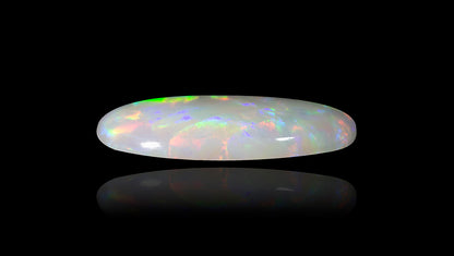 White Opal With Fire 3.69 Carats / 4.05 Ratti